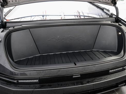 Used 2024 Tesla Cybertruck AWD Crew Cab image 49