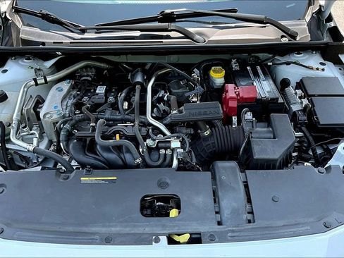 Used 2024 Nissan Sentra SV FWD image 32