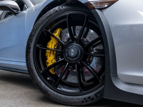 Used 2016 Porsche 911 GT3 RS RWD image 12