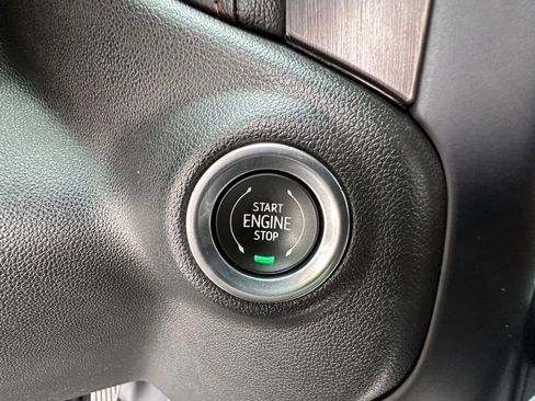 Certified 2021 GMC Sierra 1500 AT4 w/ AT4 Value Package AWD/4WD image 37