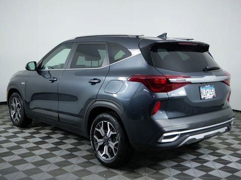 Certified 2023 Kia Seltos EX image 6