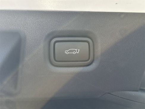 New 2025 Hyundai Ioniq 5 Limited image 19