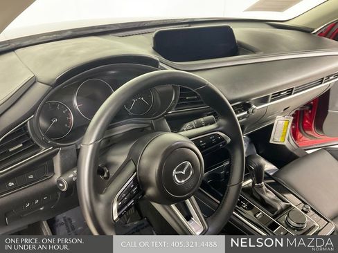 Used 2025 MAZDA CX-30 AWD 2.5 S w/ Preferred Package image 32