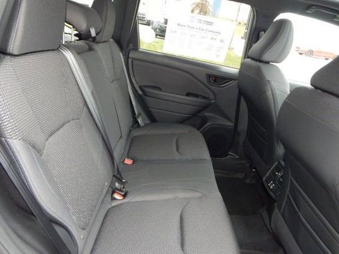Used 2025 Subaru Forester Premium w/ Convenience Package #1 AWD/4WD image 18