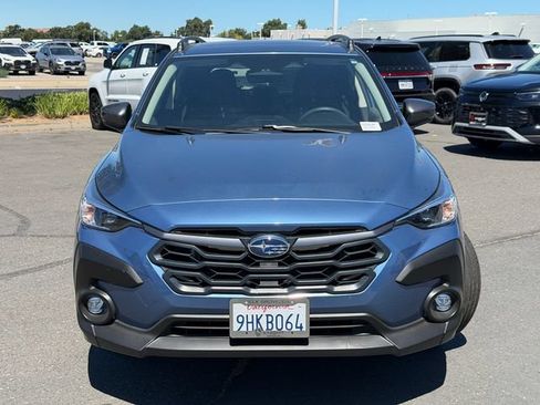 Used 2024 Subaru Crosstrek 2.0i Premium AWD/4WD image 3