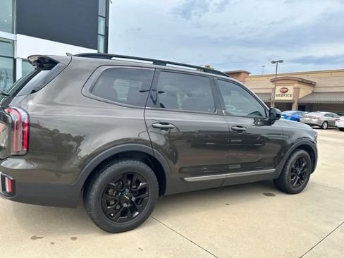 Used 2023 Kia Telluride SX Prestige X-Pro AWD/4WD image 16