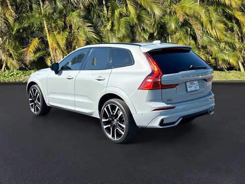 Used 2024 Volvo XC60 B5 Ultimate w/ Protection Package Premier image 7