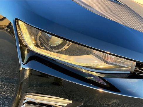 Used 2018 Chevrolet Camaro SS image 25