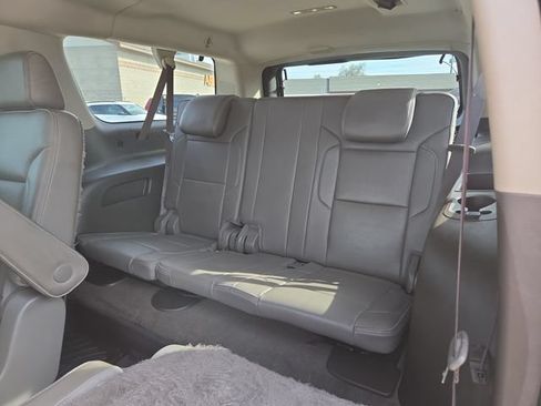 Used 2019 GMC Yukon XL Denali AWD/4WD image 33