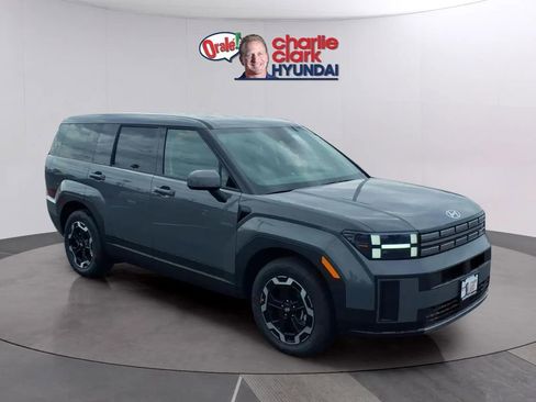 New 2026 Hyundai Santa Fe SE image 7