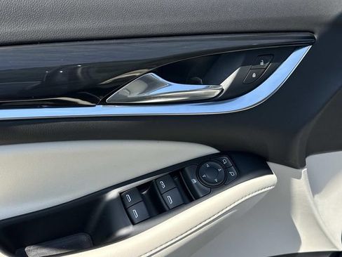 Certified 2024 Buick Enclave Essence w/ LPO, Floor Liner Package AWD/4WD image 19