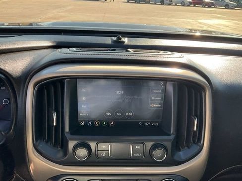 Used 2019 GMC Canyon Denali image 13