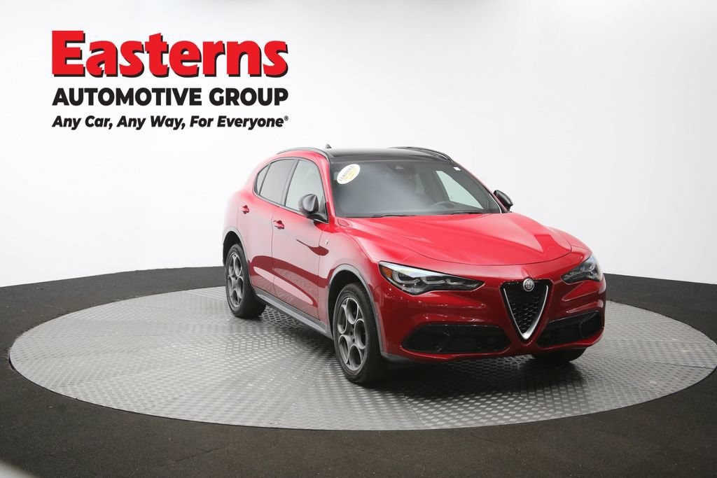 Used 2024 Alfa Romeo Stelvio Ti w/ Active Assist Plus Package AWD/4WD image 52