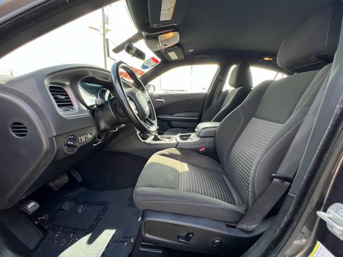 Used 2023 Dodge Charger SXT image 12