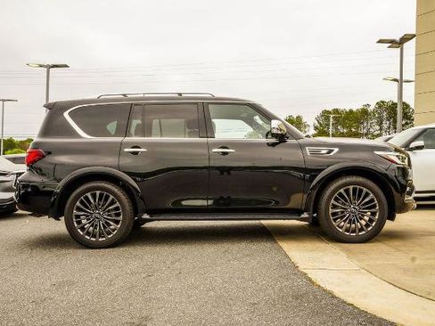 Certified 2023 INFINITI QX80 Sensory w/ Cargo Package AWD/4WD image 6
