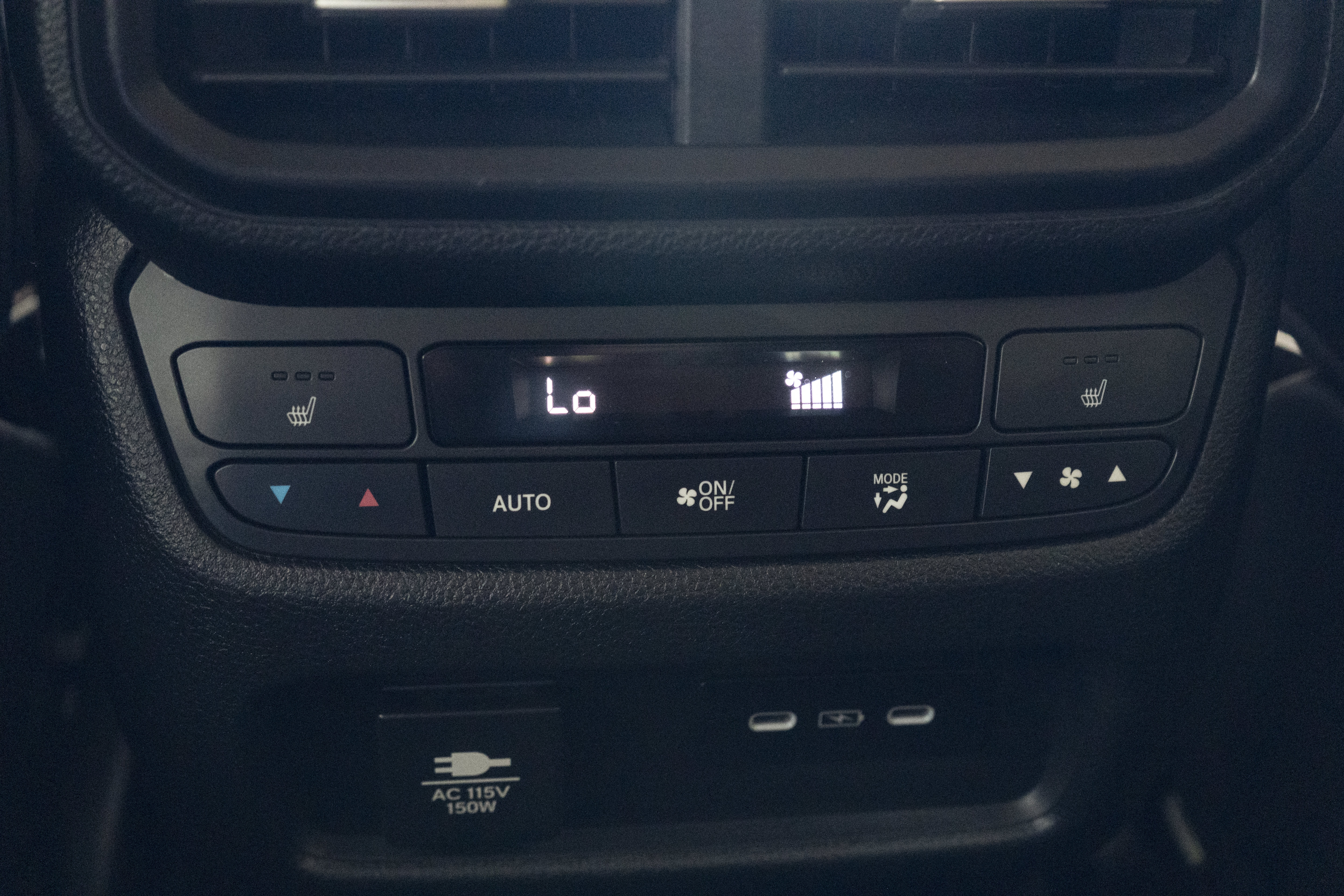 Certified 2025 Honda Pilot Elite image 42