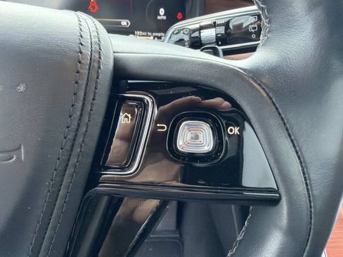 Used 2023 Lincoln Aviator Reserve w/ Equipment Group 201A RWD image 29