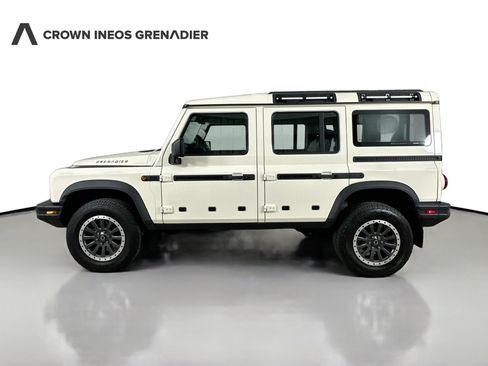 Used 2024 INEOS Grenadier Station Wagon AWD/4WD image 8