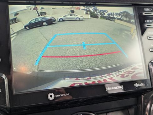 Used 2022 Toyota 4Runner TRD Off-Road Premium image 6