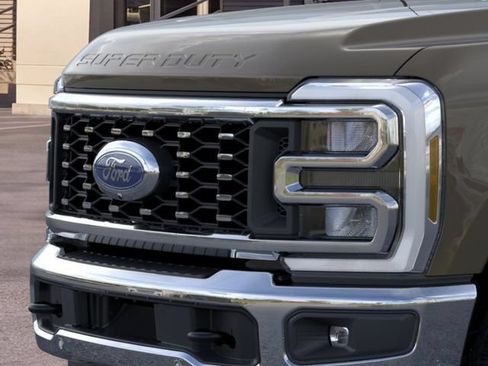 New 2026 Ford F350 Lariat w/ Lariat Ultimate Package AWD/4WD image 17