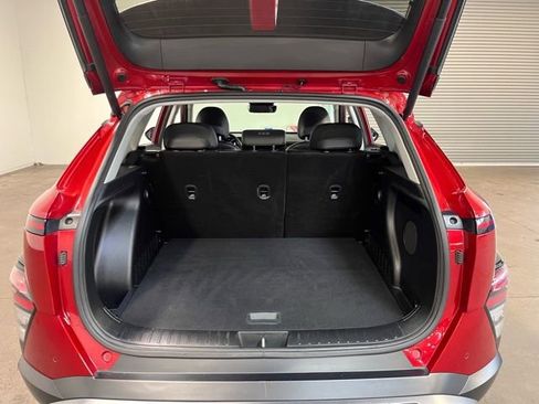 Used 2024 Hyundai Kona Limited image 16