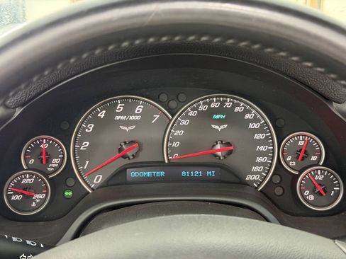Used 2006 Chevrolet Corvette Convertible RWD image 24
