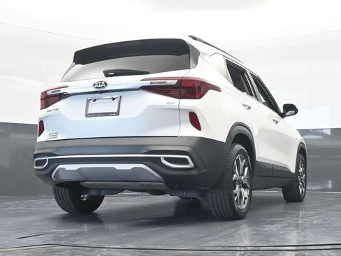 Used 2021 Kia Seltos EX image 58