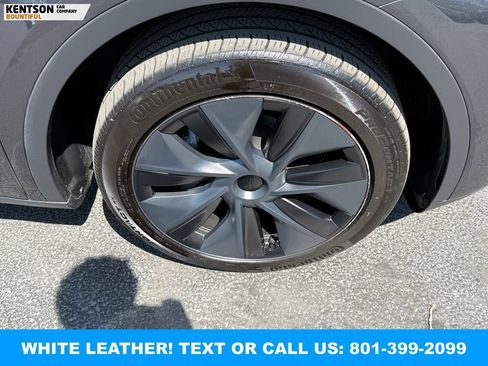 Used 2024 Tesla Model Y Long Range AWD/4WD image 14