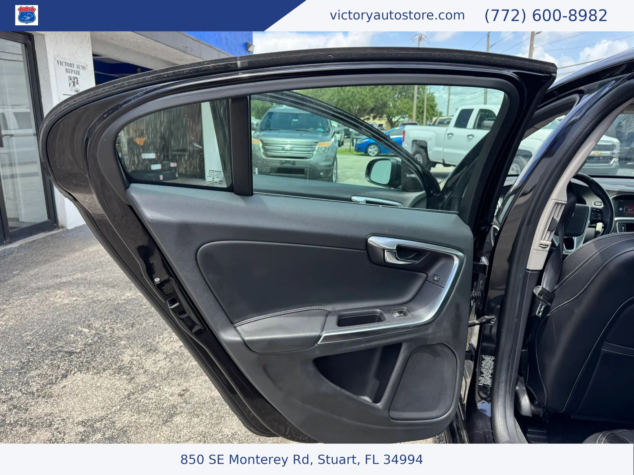 Used 2018 Volvo S60 T5 Dynamic w/ Vision Package FWD image 25