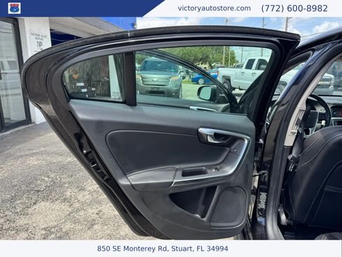 Used 2018 Volvo S60 T5 Dynamic w/ Vision Package FWD image 25