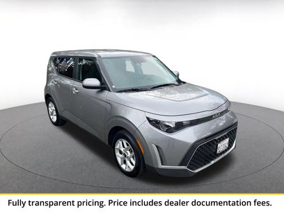 Used 2025 Kia Soul LX w/ LX Technology Package