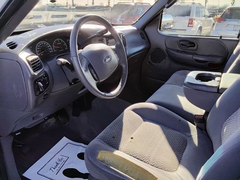 Used 2003 Ford F150 Lariat image 10