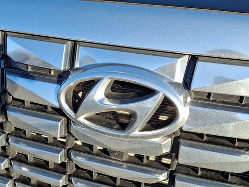 Used 2024 Hyundai Palisade Calligraphy image 8