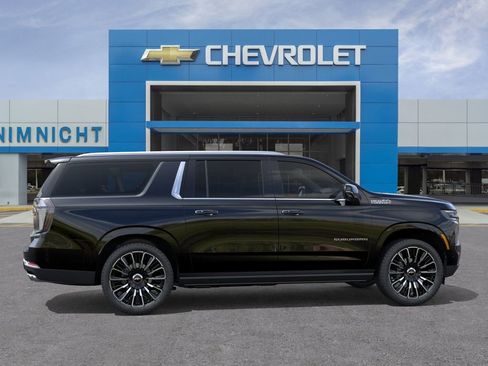 New 2026 Chevrolet Suburban High Country AWD/4WD image 5