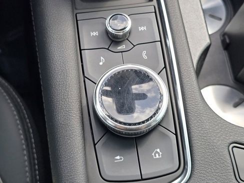 Used 2022 Cadillac XT5 Sportv image 14