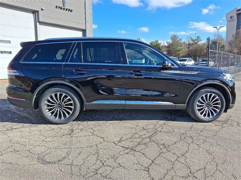Used 2020 Lincoln Aviator Reserve w/ Equipment Group 201A image 7
