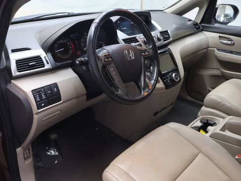 Used 2017 Honda Odyssey EX-L image 18