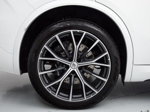 New 2026 Maserati Grecale Modena AWD/4WD image 21