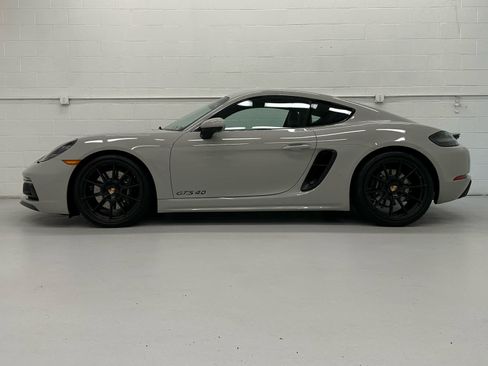 Used 2025 Porsche 718 Cayman GTS RWD image 3