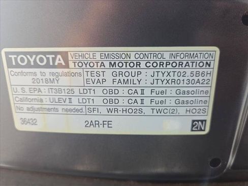 Used 2018 Toyota RAV4 SE w/ Power Extra Value Package FWD image 23