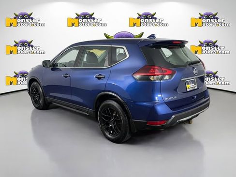 Used 2019 Nissan Rogue S FWD image 7