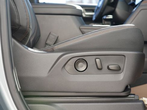 Used 2024 GMC Sierra 1500 AT4 w/ AT4 Premium Package image 36