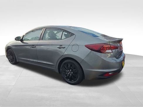Used 2019 Hyundai Elantra SE image 7