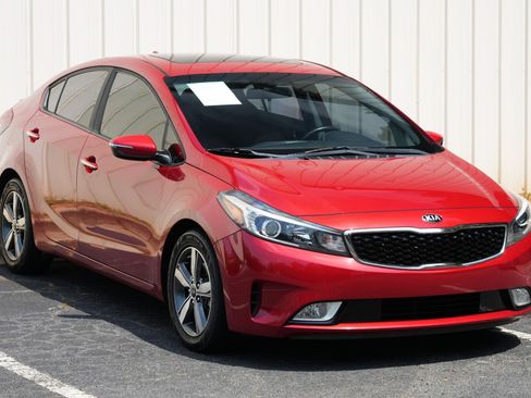 Used 2018 Kia Forte S w/ S Technology Plus Package FWD image 49