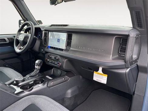 New 2025 Ford Bronco 2-Door w/ Sasquatch Package image 15