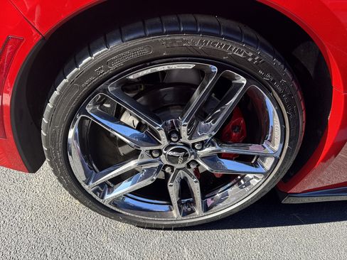 Used 2015 Chevrolet Corvette Stingray Coupe w/ 2LT Preferred Equipment Group image 11