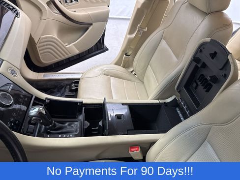 Used 2018 Ford Taurus Limited image 20