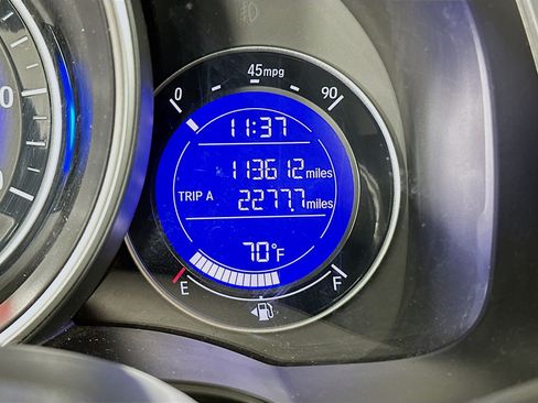 Used 2017 Honda Fit EX image 19