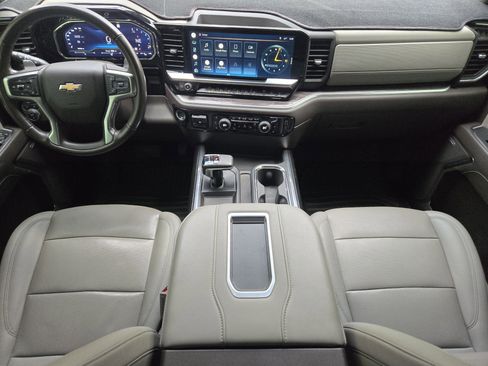 Used 2022 Chevrolet Silverado 1500 LTZ image 29