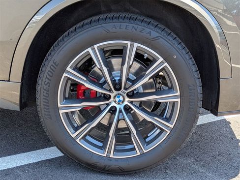 New 2026 BMW X5 sDrive40i image 28